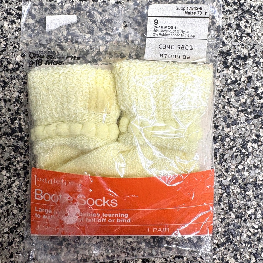 Vintage JCPenney Toddletime Baby Bootie Socks Maize Yellow Knit‎ 9-18 Months NEW